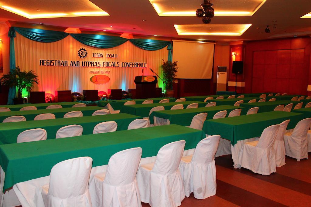 Iloilo Business Hotel Extérieur photo