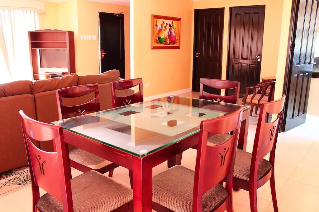 Iloilo Business Hotel Extérieur photo