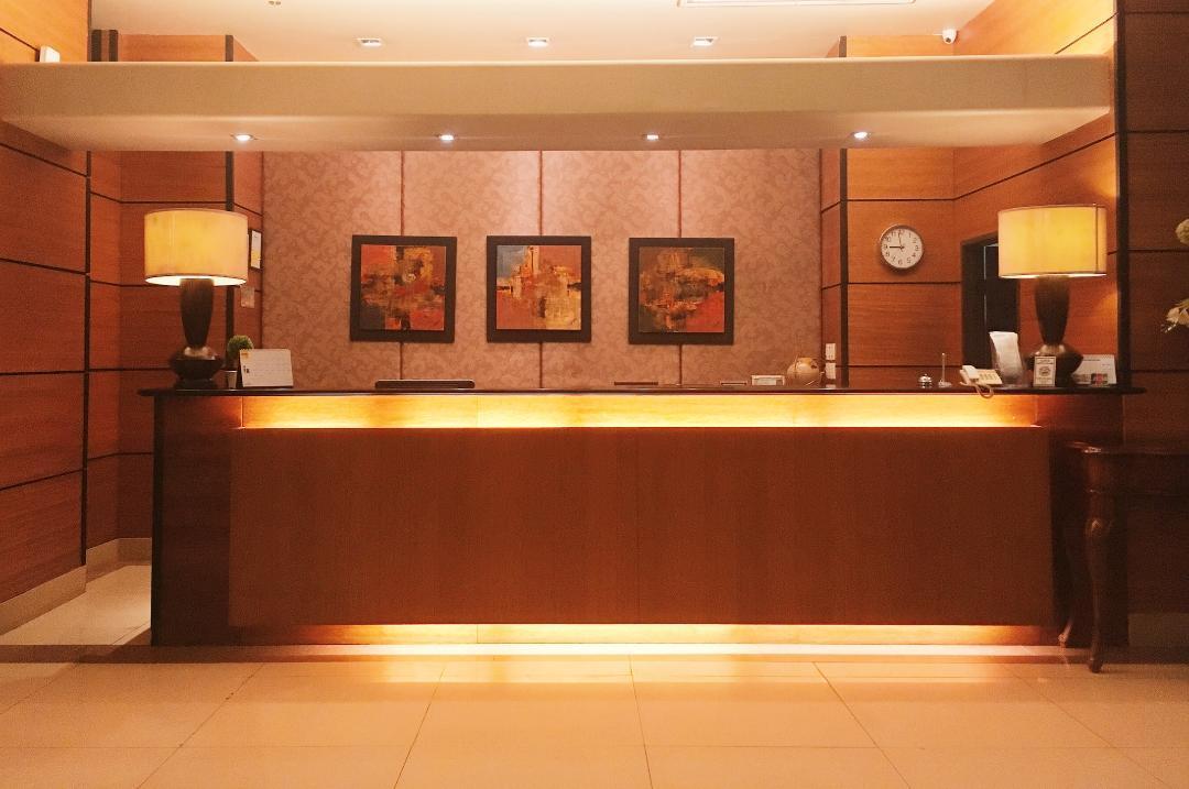 Iloilo Business Hotel Extérieur photo